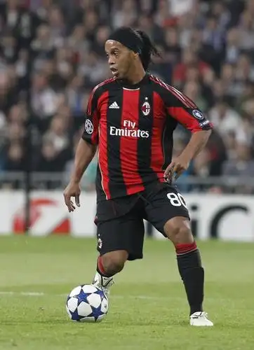 尽管他们在 尽管他们在