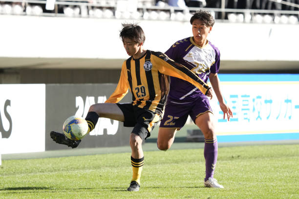 控卫塔兰 控卫塔兰